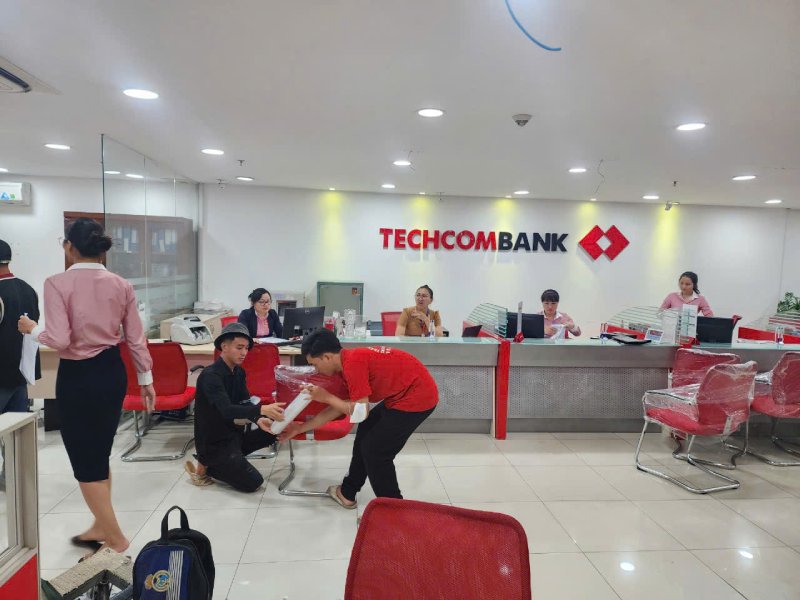chuyển ngân hàng Techcombank