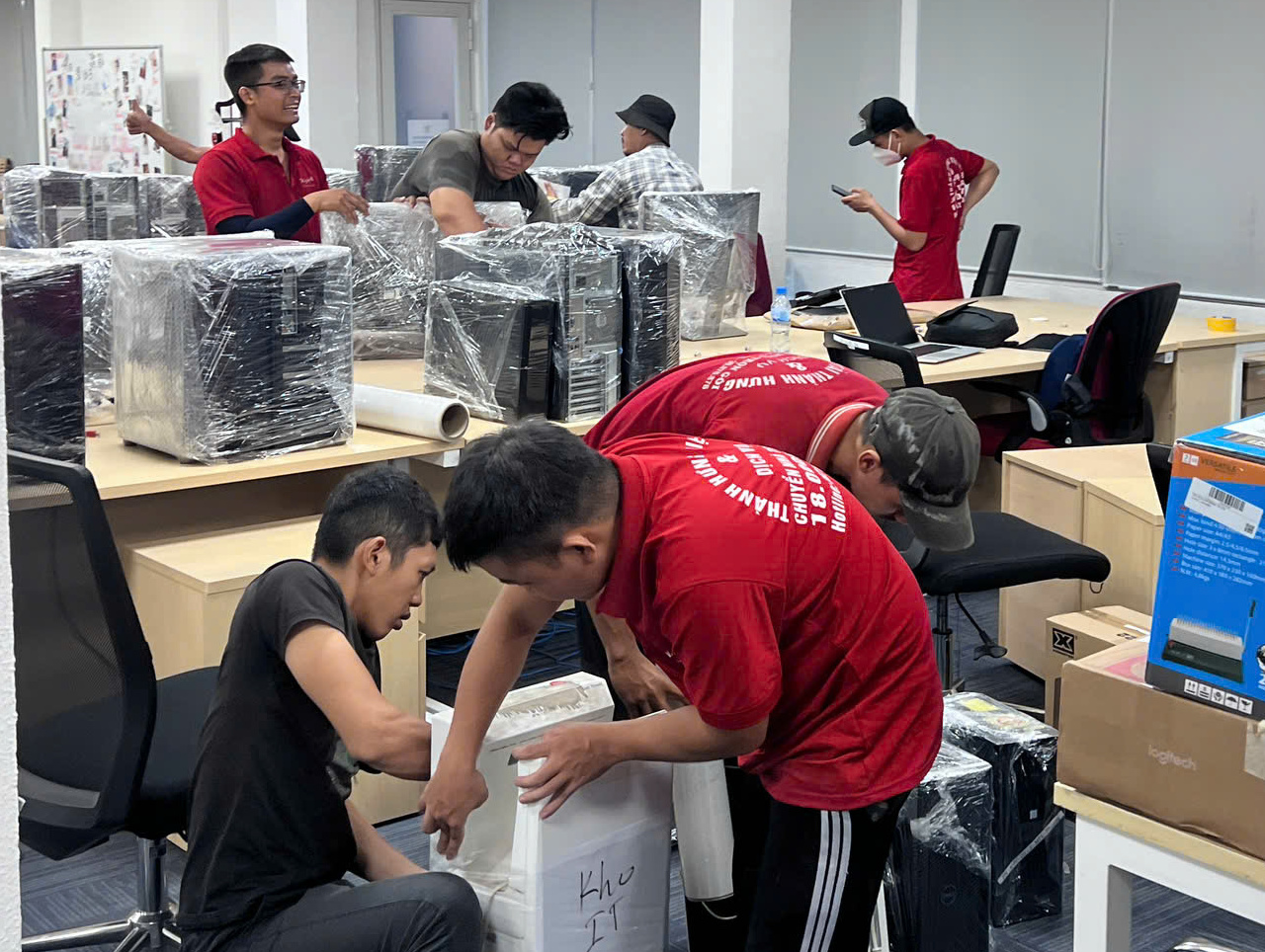 chuyển văn phòng