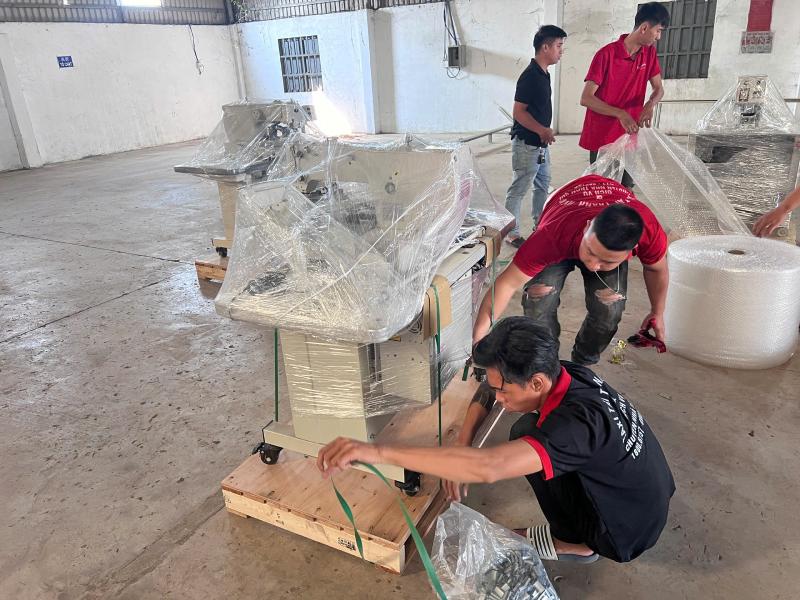 kiểm tra tình trạng hoạt động của máy móc